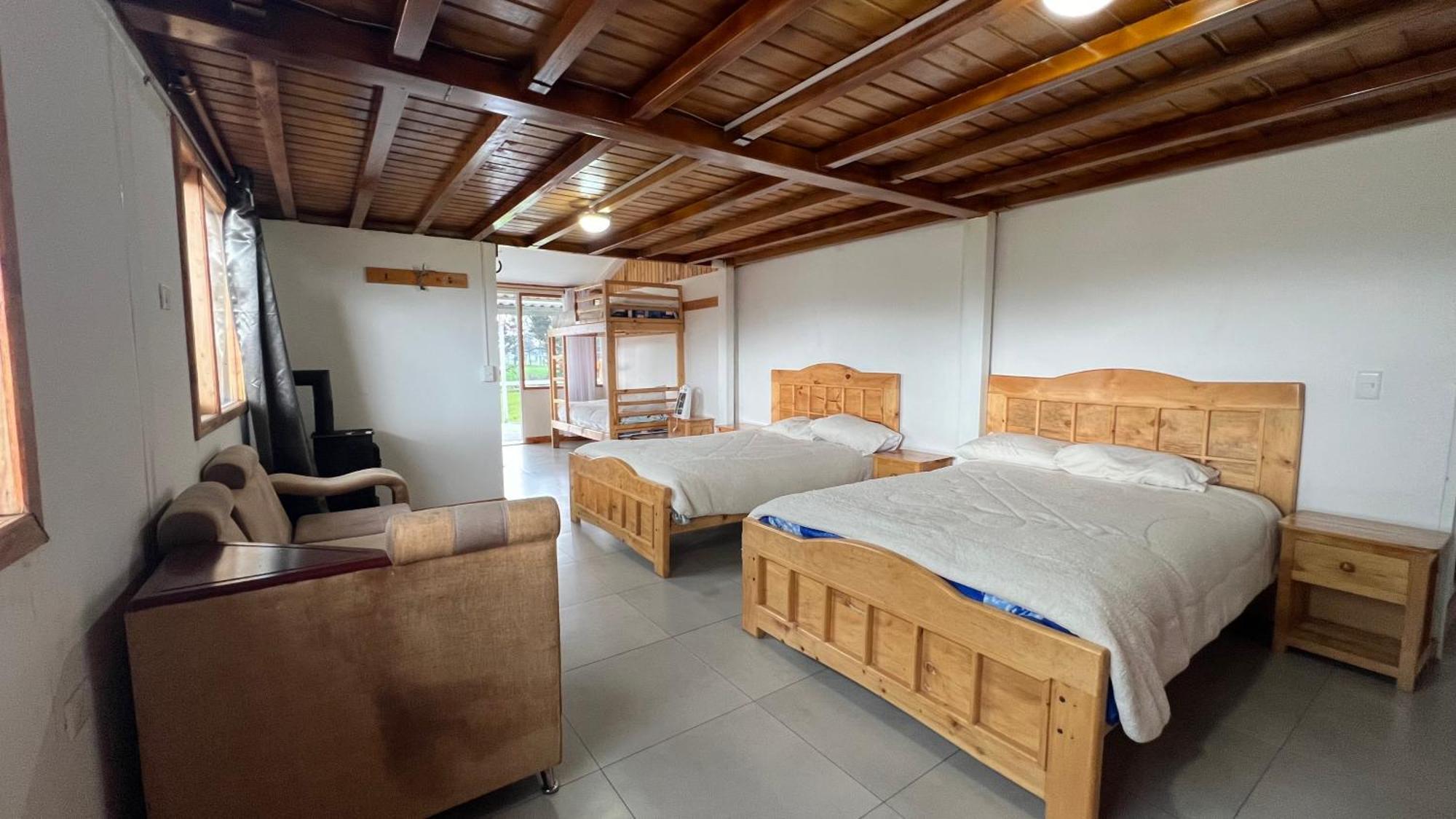 Ilinizas Mountain Lodge Chaupi Eksteriør bilde